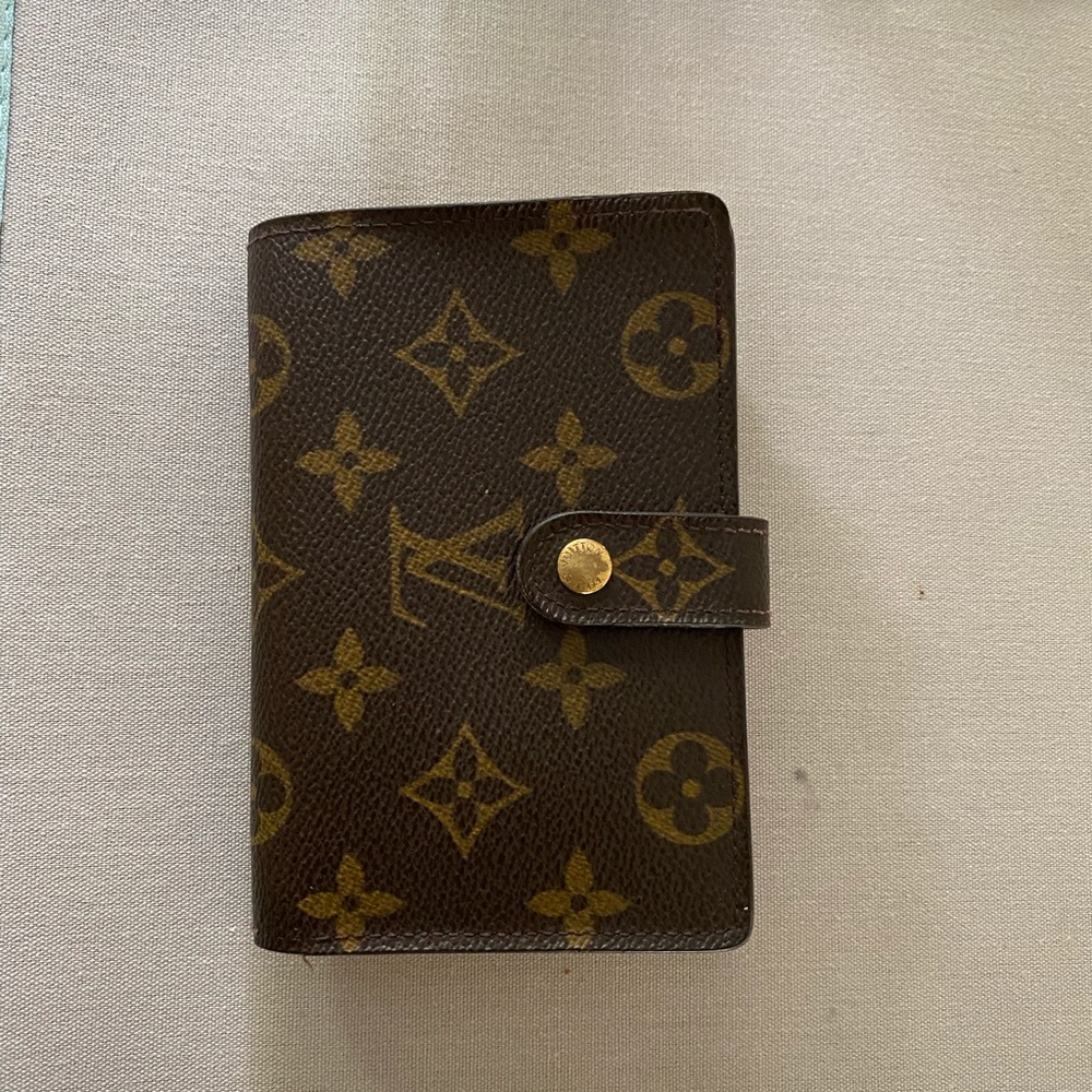 🌟Price Drop🌟 Louis Vuitton wallet